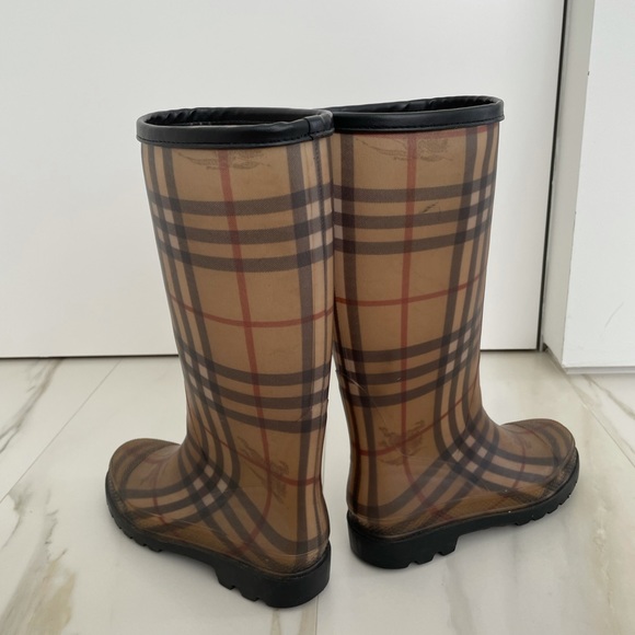 Burberry Haymarket check rain boot size 37 - Picture 5 of 7